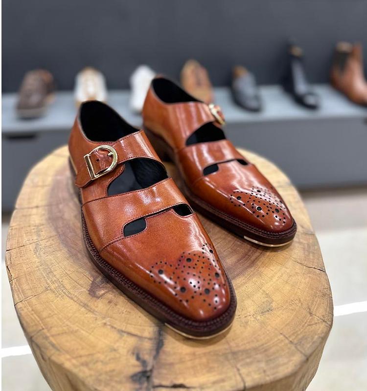 (⏰Last Day Promotion $14 OFF)Tan Mirror Glossed Patina Medallion Sandals