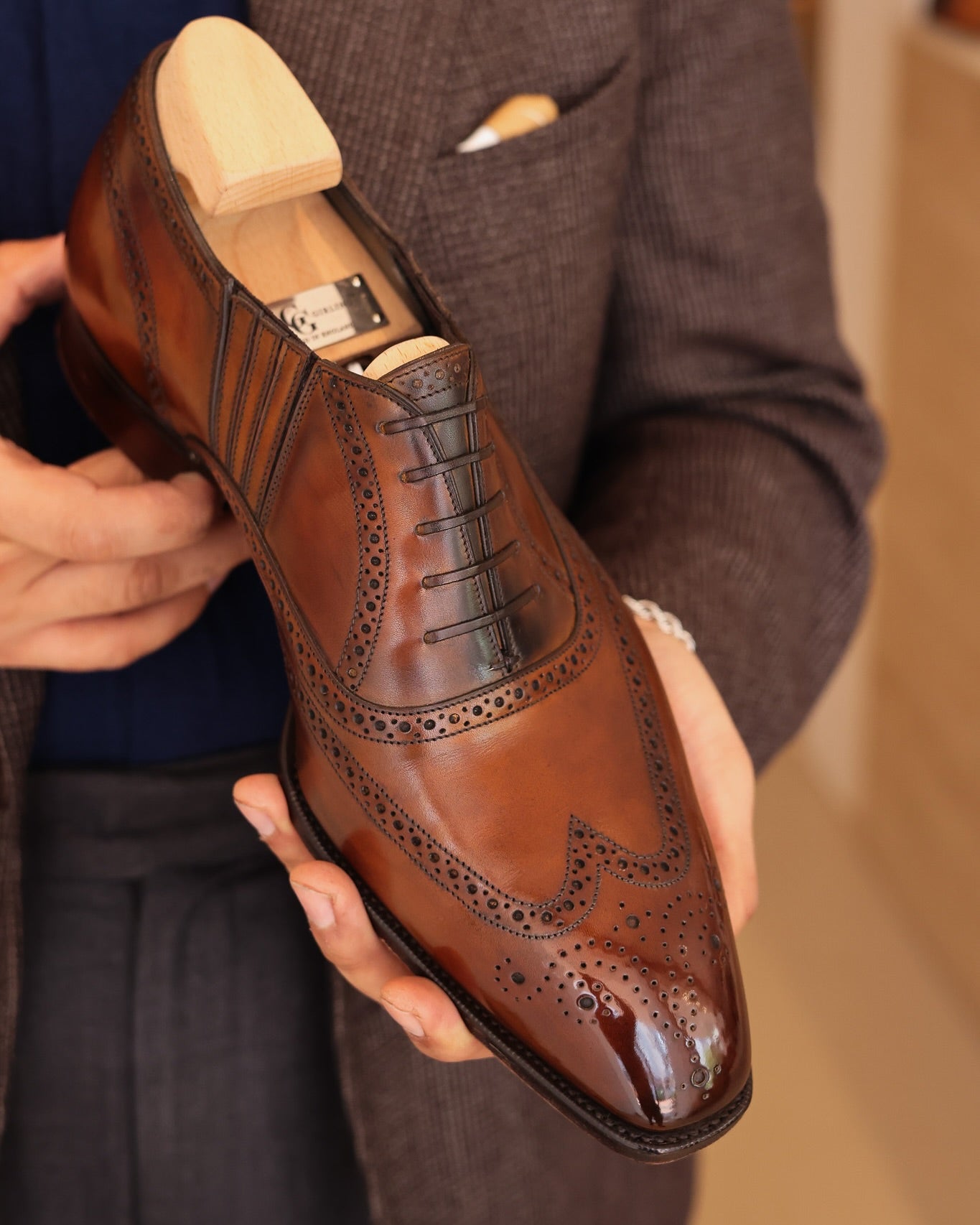 Men's Hand-carved Brogue Shoes