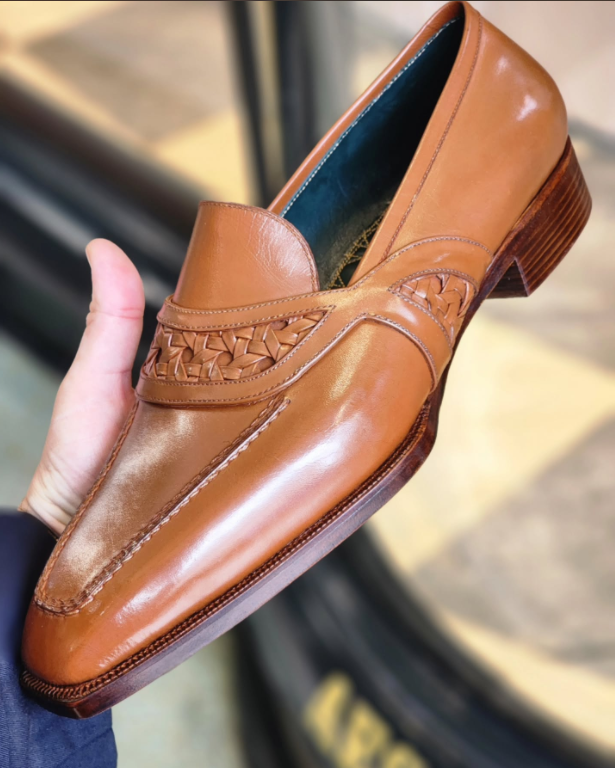 Texted Khaki Loafers