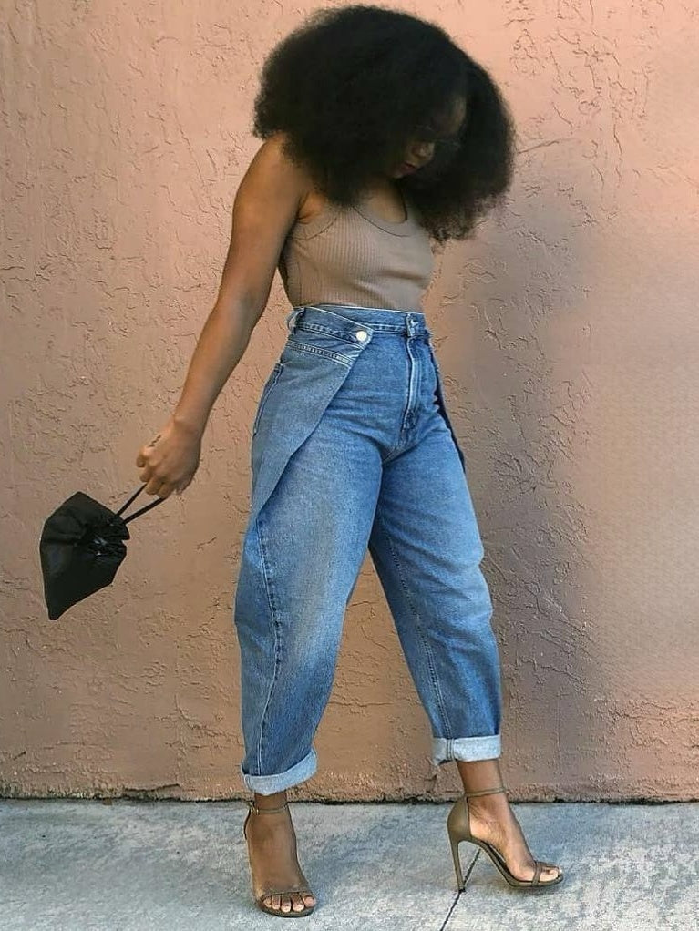 Round Wide-Leg Jeans