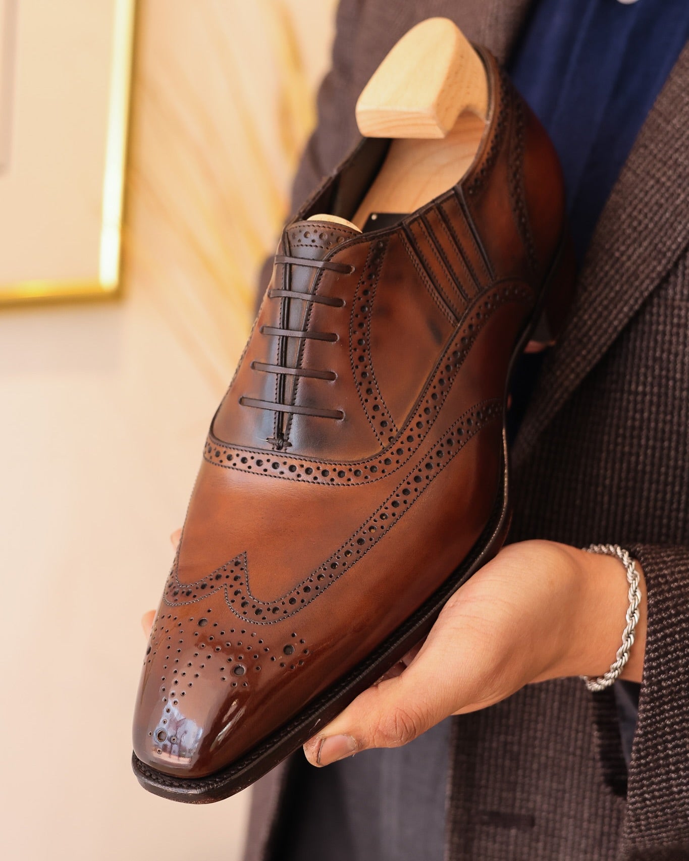 Men's Hand-carved Brogue Shoes