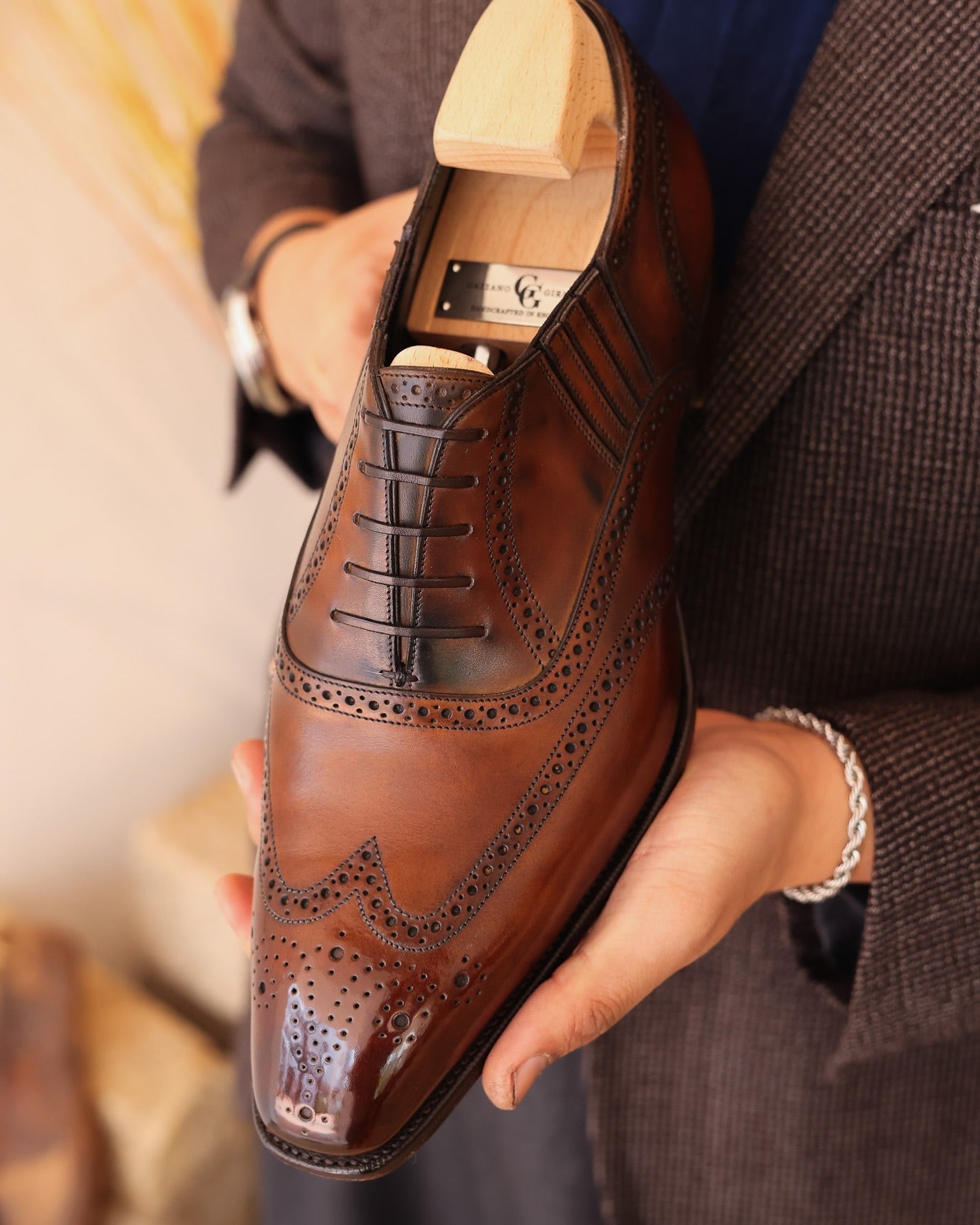 Men's Hand-carved Brogue Shoes