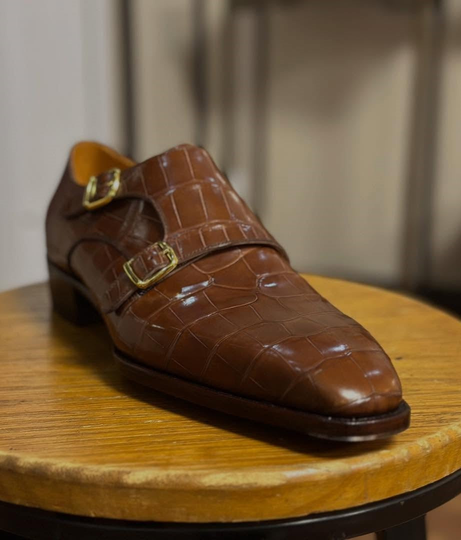 Men's Crocodile Pattern Double Buckle Monk Shoes