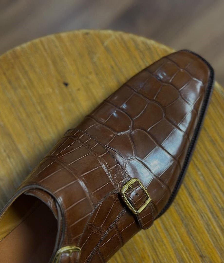 Men's Crocodile Pattern Double Buckle Monk Shoes
