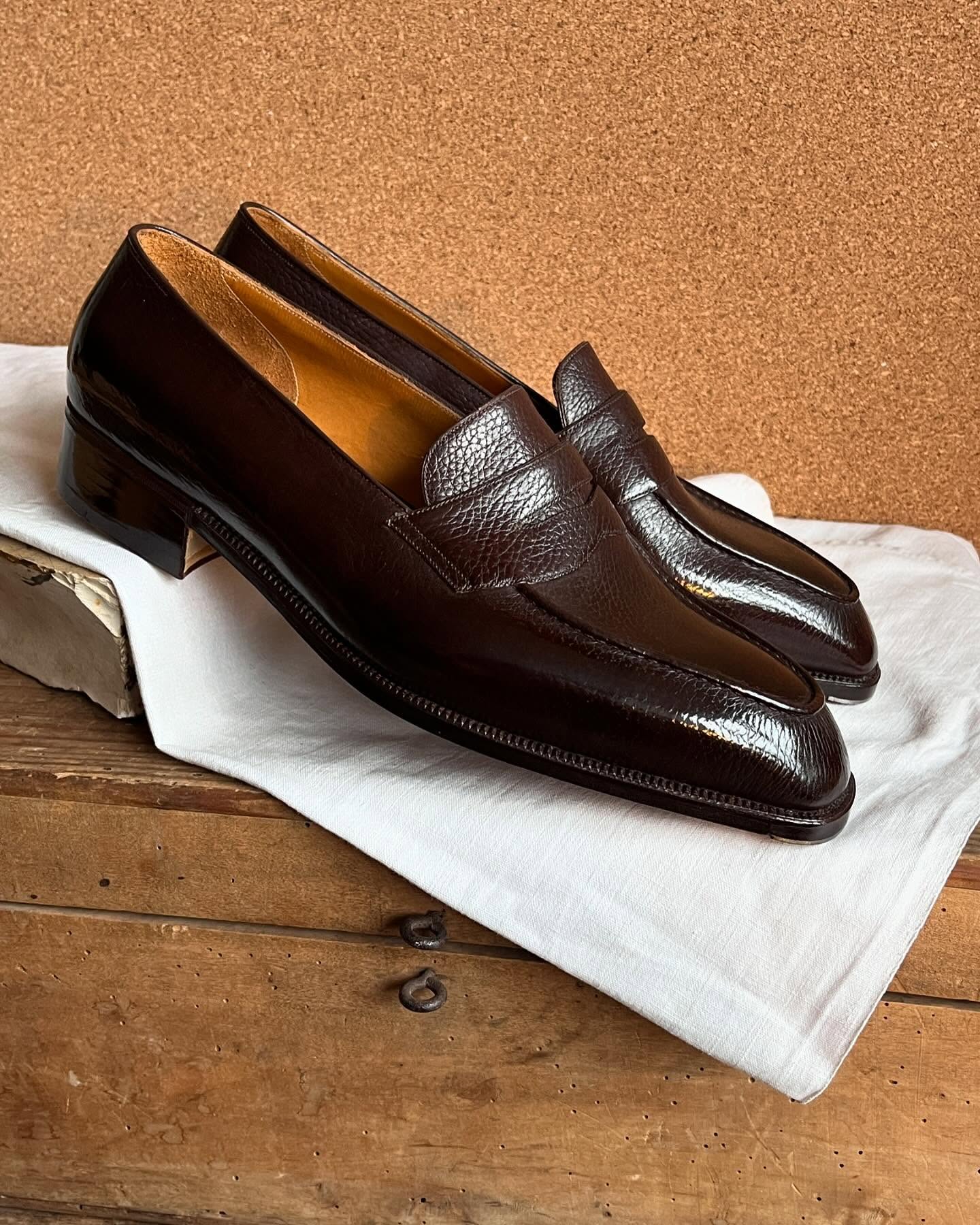 Men's Embossed Leather Loafers