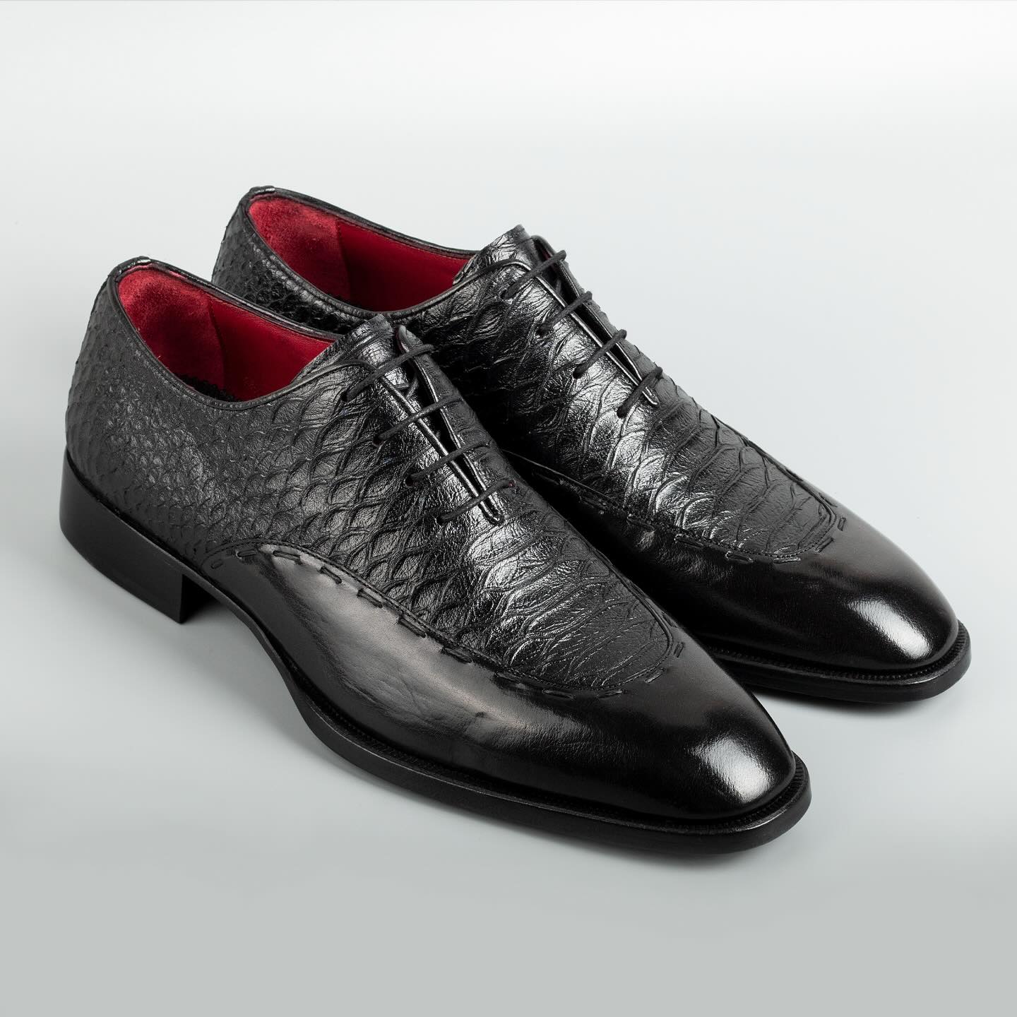 Men's Crocodile Stitched Leather Dress Shoes