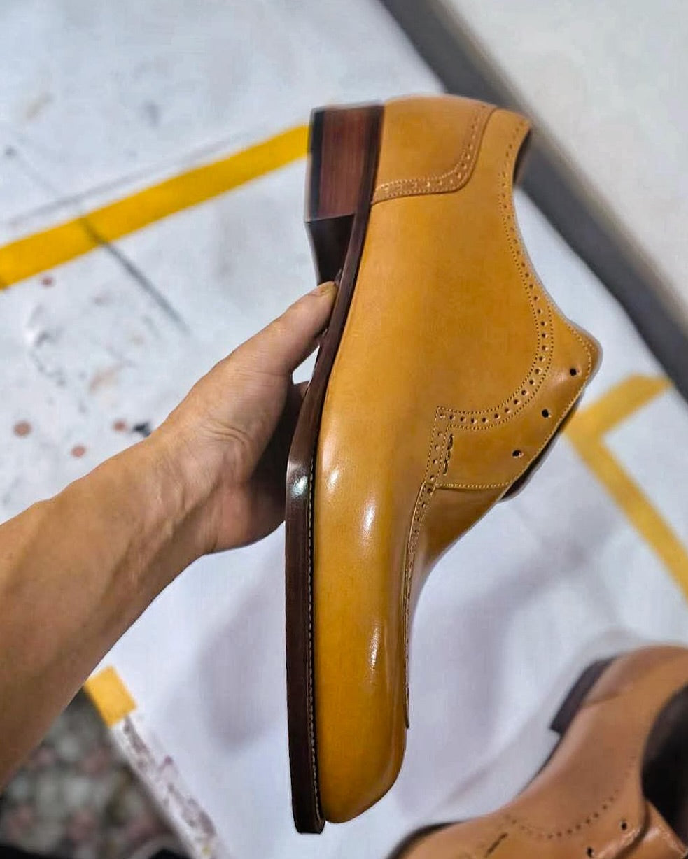 Handmade Glossy Lace-up Formal Leather Shoes