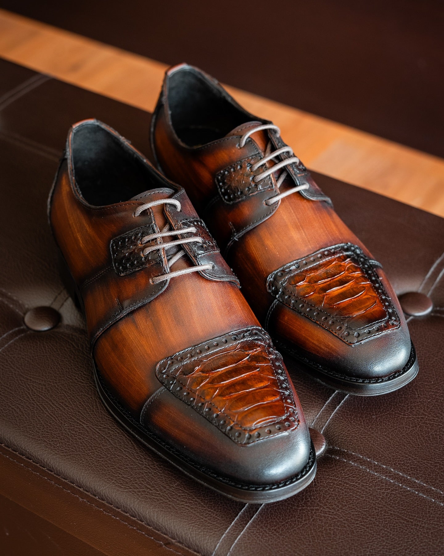 Men's Crocodile-print Oxford Shoes
