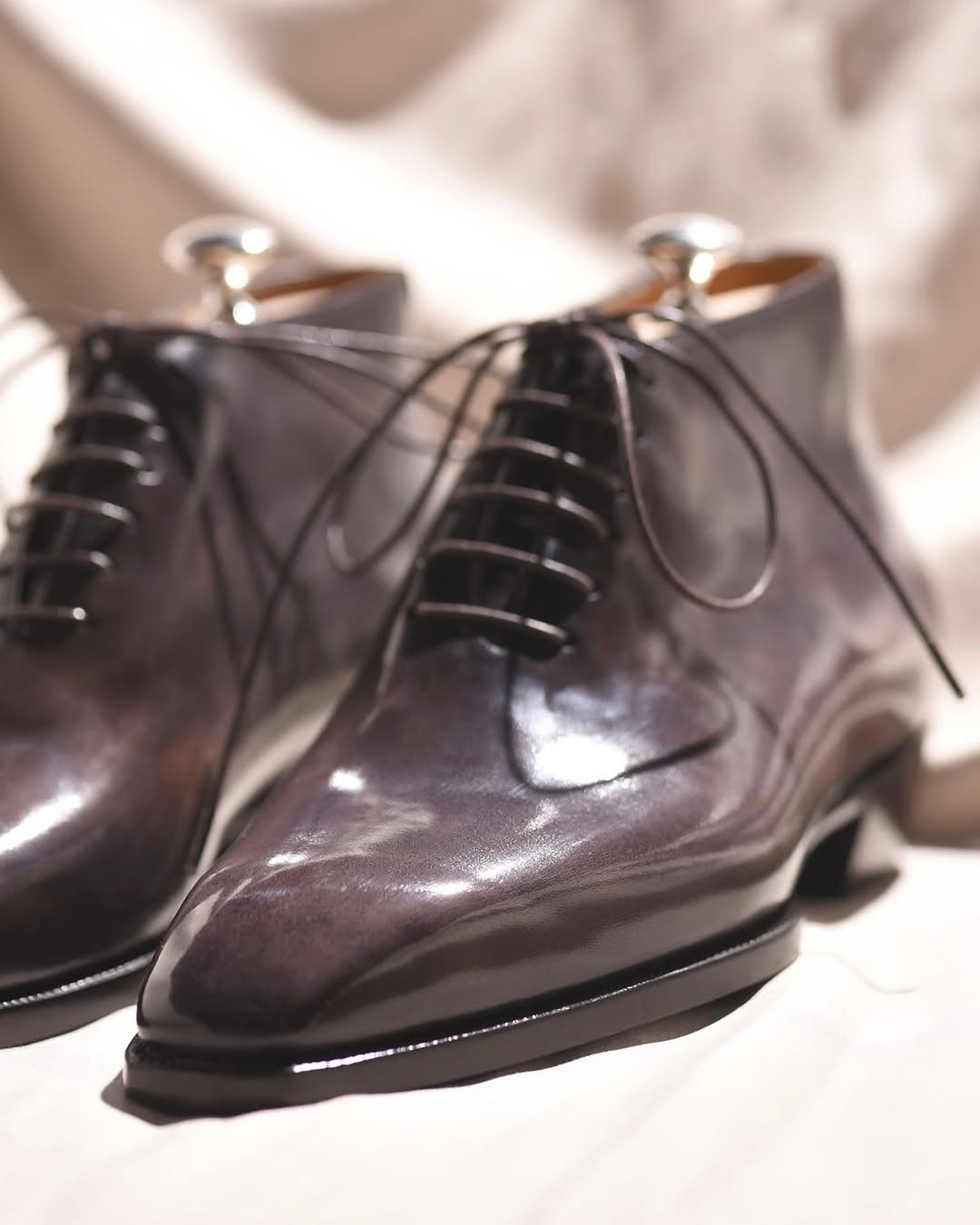 One-Piece Solid Leather Oxford Shoes