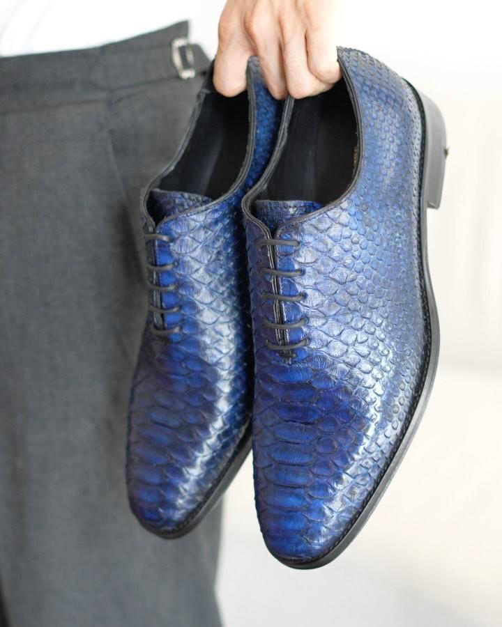 Crocodile Print Leather Shoes Blue