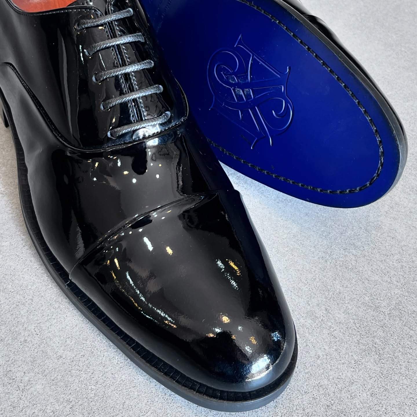 Glossy Three-jointed Oxford Leather Shoes