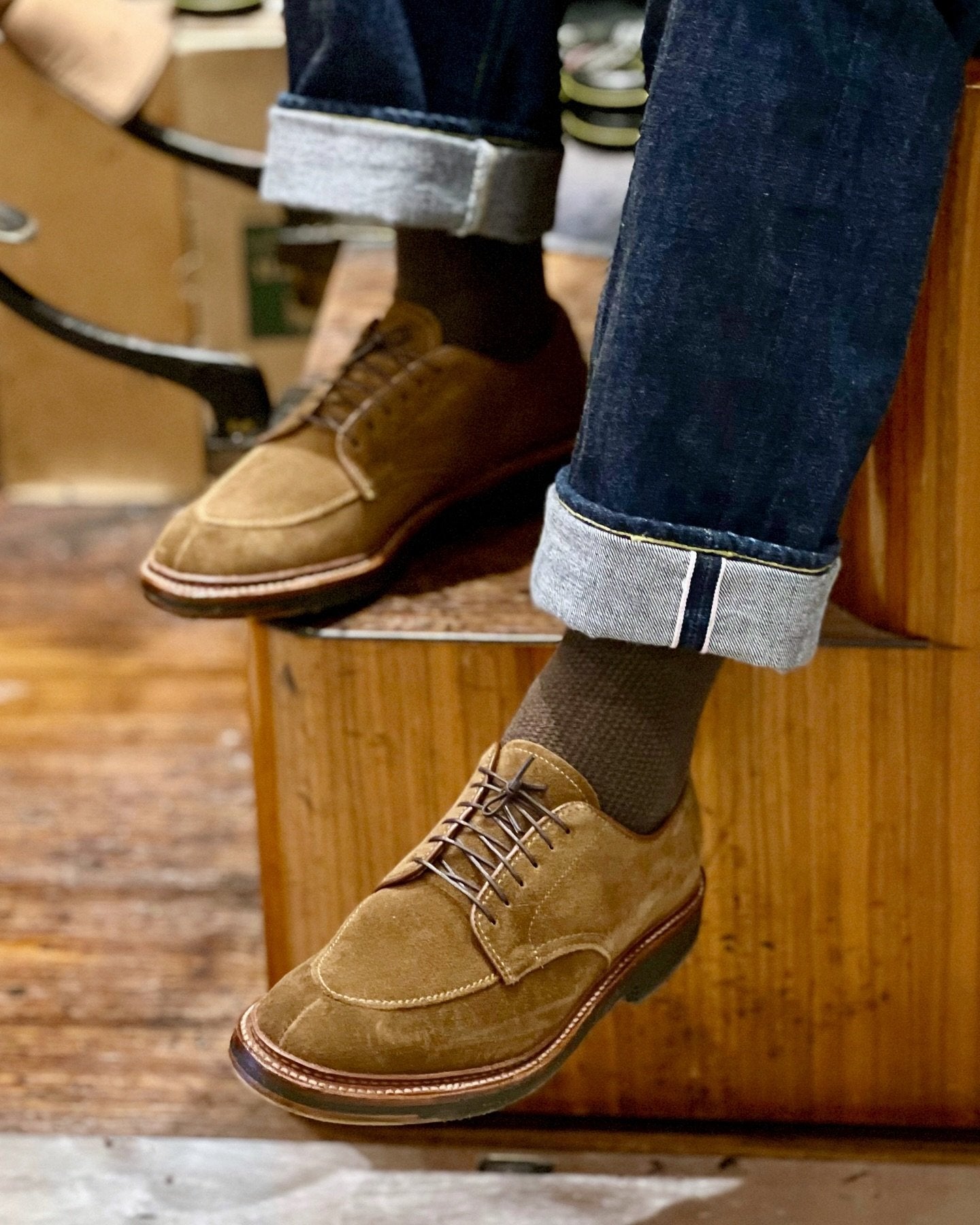 Autumn And Winter Suede Frosted Derby Shoes